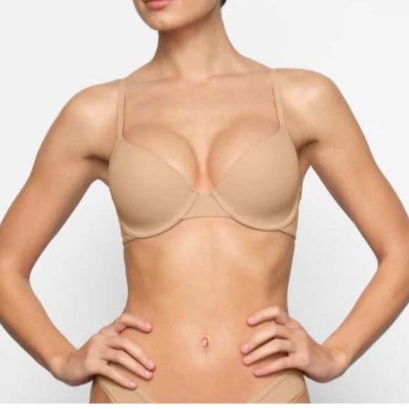 COPY - Skims Womens Fits Everybody Underwire T-Shirt Bra Lightly Lined size 44 B - Picture 1 of 6